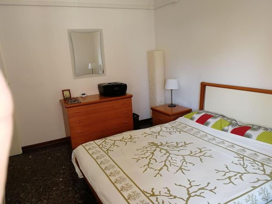 Music & Beach Appartement Savona Buitenkant foto