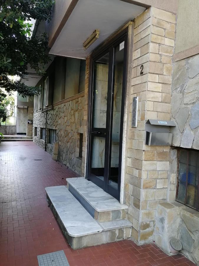Music & Beach Appartement Savona Buitenkant foto